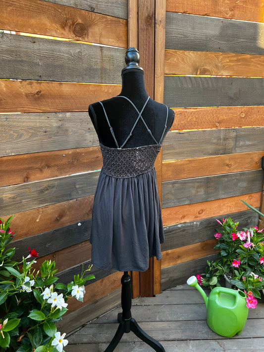 Festival Top in charcoal