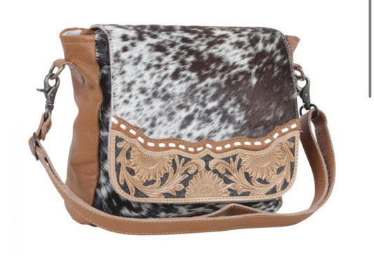 Magnifique Hand concealed carry bag