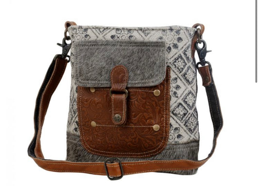 Perfect Mania Shoulder Bag