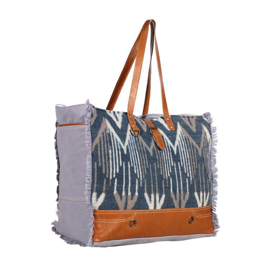 Spacious Weekender Bag