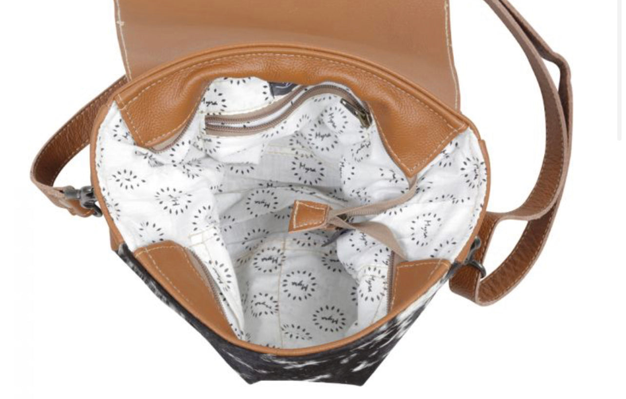 Magnifique Hand concealed carry bag