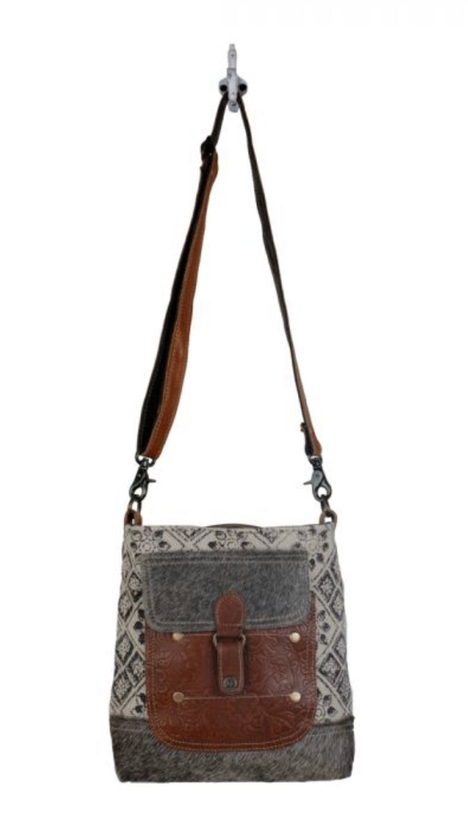 Perfect Mania Shoulder Bag