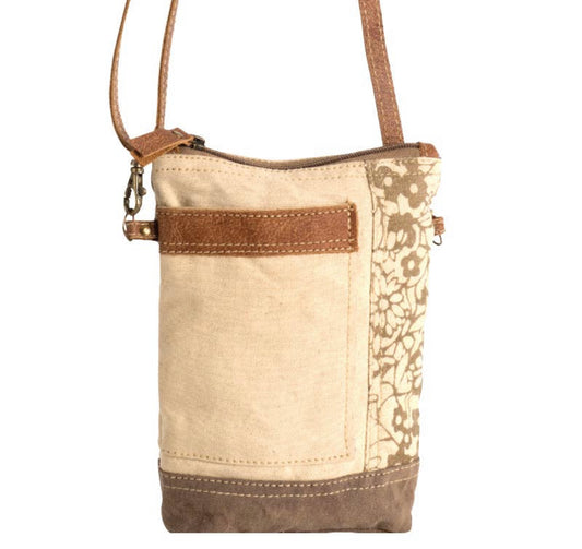 Plain Passport Bag